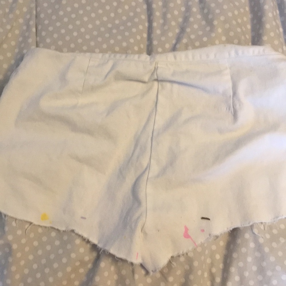 Shorts - Picture 4 of 4